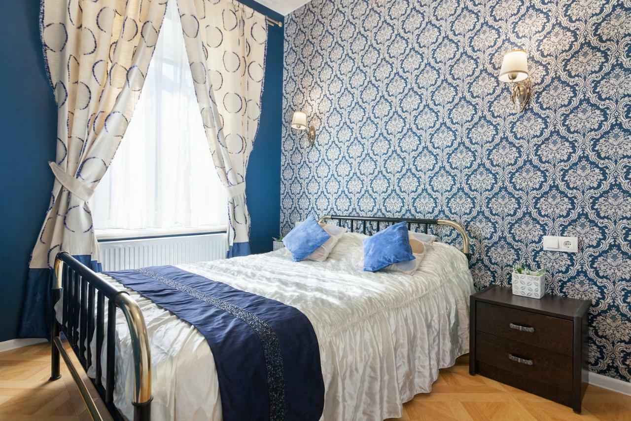 Delux Leopolli Apartments Near Shopping Mall Forum Lviv Exteriör bild