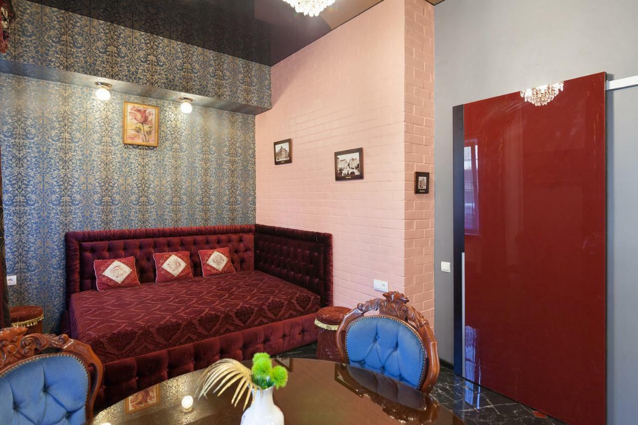 Delux Leopolli Apartments Near Shopping Mall Forum Lviv Exteriör bild